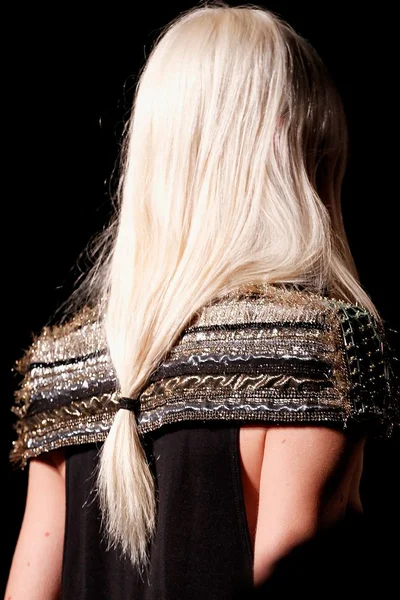 Look 21